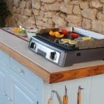 Stable Cottage accommodation - outside cooking area